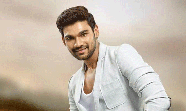 బెల్లంకొండకు హీరోయిన్ మారిందా..?