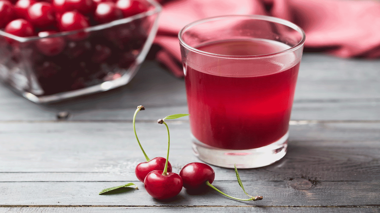 చెర్రీ జ్యూస్.. ఈ జ్యూస్‌లో మెలటోనిన్‌ అత్యధికంగా ఉంటుందని అధ్యయనాలు చెబుతున్నాయి. ఇది ఎక్కువసేపు, గాఢమైన నిద్రను ప్రేరేపిస్తుంది.