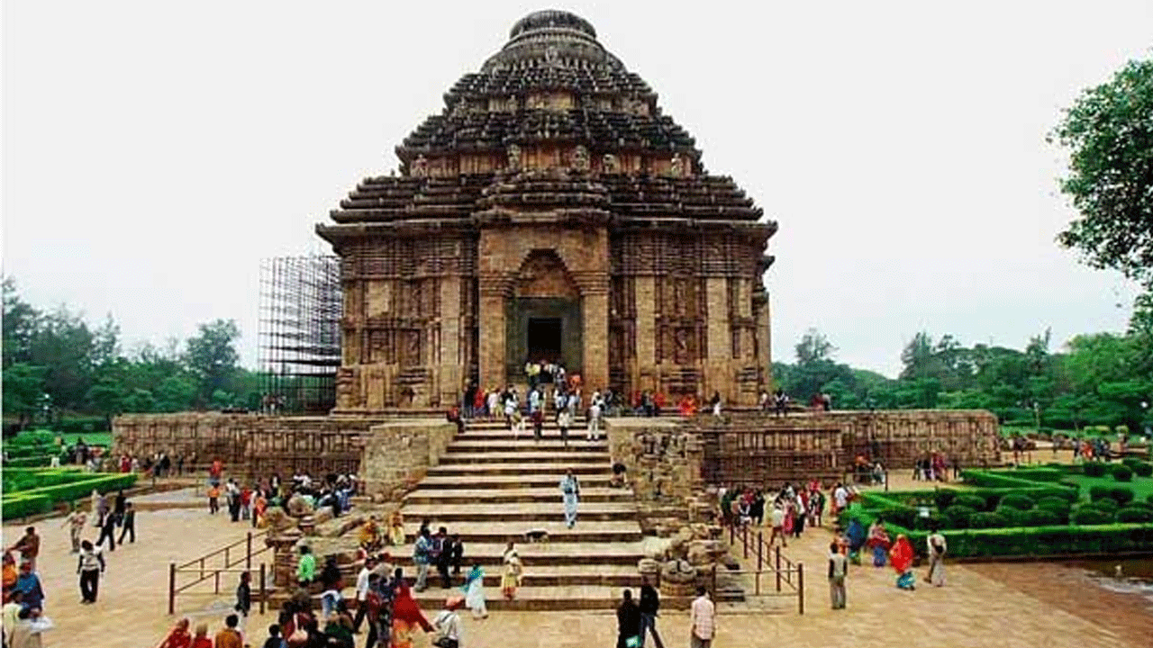 Sun Temple Konark: శీతాకాలంలో ఈ ప్లేస్‌ను సందర్శించండి .. అద్భుతమైన అనుభూతి మీ సొంతం..