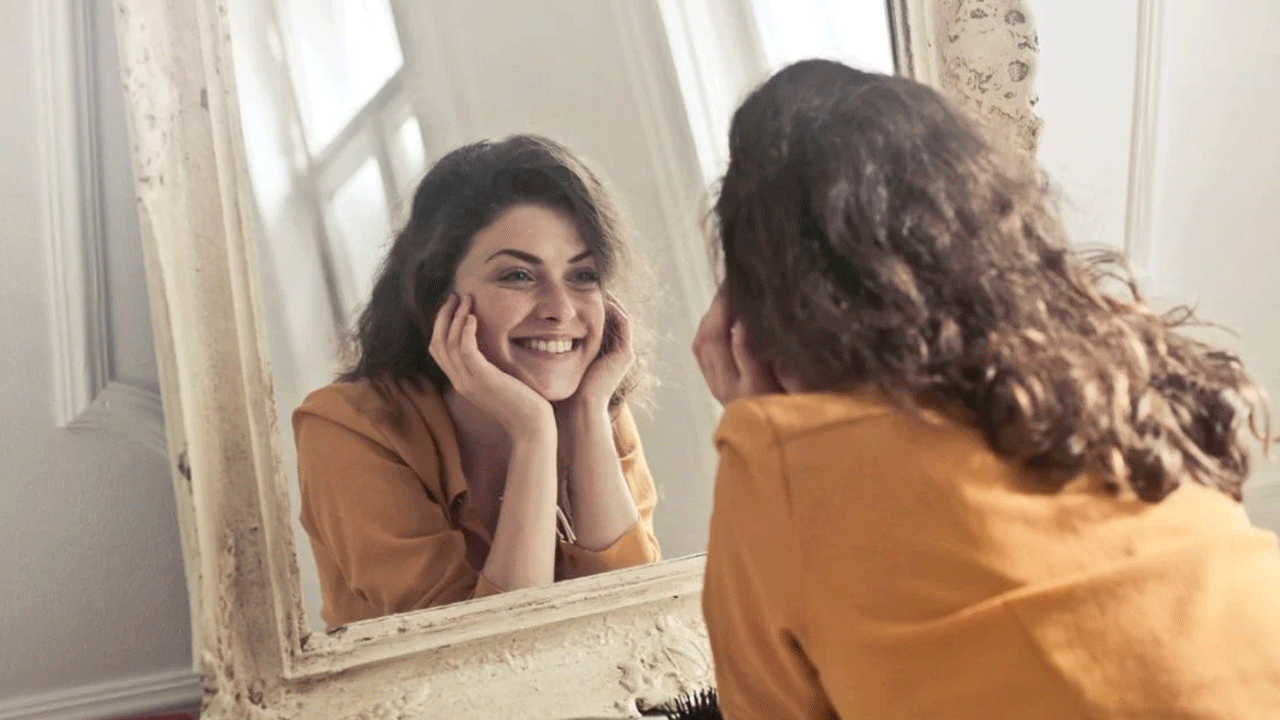 Lifestyle: కాసేపు మీతో మీరు కూడా మాట్లాడుకోండి.. ఎందుకో తెలుసా.?