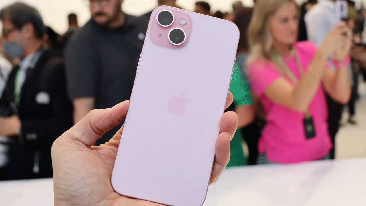 ఇలా అన్ని ఆఫర్లు కలుపుకుంటే ఈ ఫోన్‌ను రూ. 66,900కి సొంతం చేసుకోవచ్చు. ఈ ఆఫర్‌ ఇక్కడితో ఆగిపోలేదు మీ దగ్గర ఉన్న పాత ఫోన్‌ను ఎక్స్చేంజ్‌ చేసుకోవడం ద్వారా గరిష్టంఆ రూ. 27,550 వరకు డిస్కౌంట్‌ పొందొచ్చు. దీంతో ఐఫోన్‌ 15ని మరింత తక్కువ ధరకే సొంతం చేసుకోవచ్చు. 