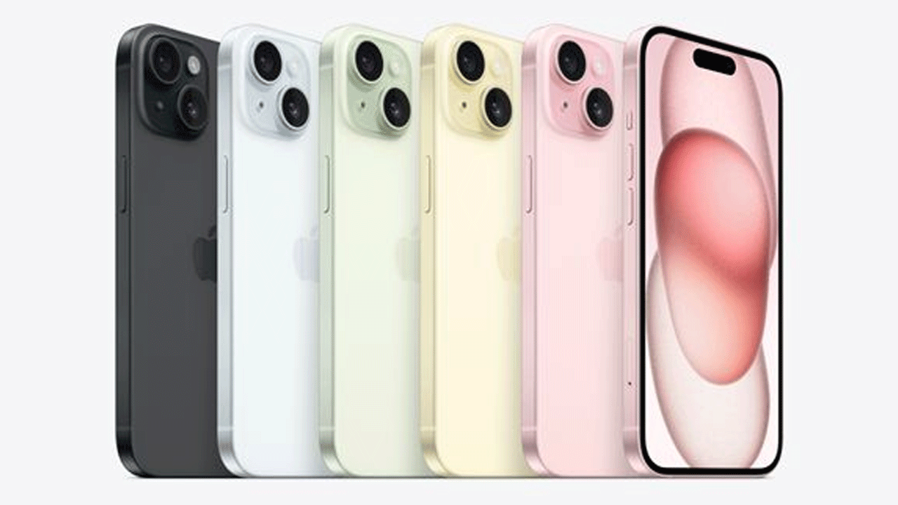 ఇక ఐఫోన్‌ 15 ప్రో ఫీచర్ల విషయానికొస్తే ఇందులో 6.1 ఇంచెస్‌తో కూడిన డిస్‌ప్లేను అందించారు. 120 Hz రిఫ్రెష్ రేట్‌ ఈ స్క్రీన్‌ సొంతం. అలాగే ఇందులో మెరుగైన గేమింగ్ అనుభవాన్ని, స్క్రోలింగ్ అనుభవాన్ని అందిస్తున్నారు. 