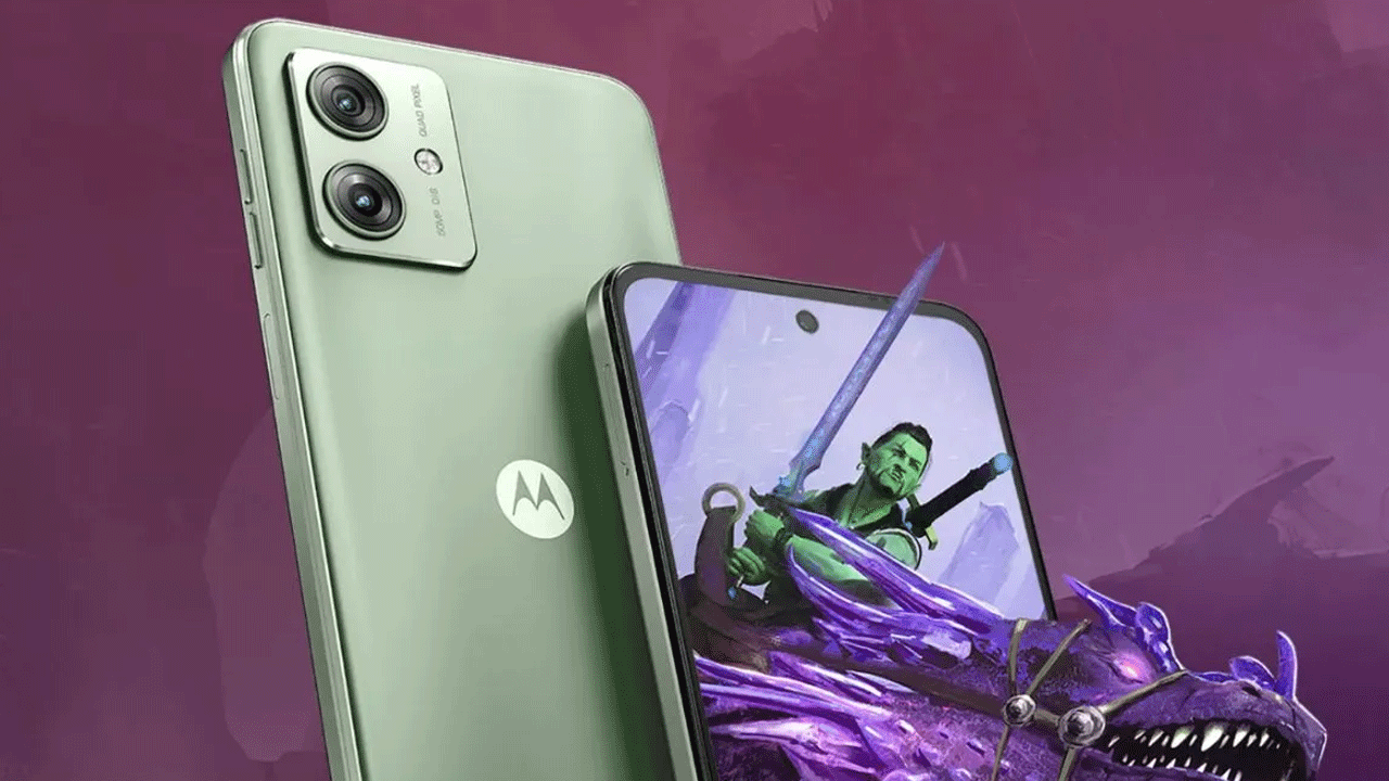 మార్కెట్లోకి వస్తున్న మరో కొత్త ఫోన్ మోటొరోలా జీ64 5జీ ఫోన్. ఈ ఫోన్ను ఏప్రిల్ 16వ తేదీన లాంచ్ చేయనున్నారు. ఇందులో మీడియాటెక్ డైమెన్సిటీ 7025 చిప్సెట్ను అందించనున్నారు. అలాగే 33 వాట్స్ ఫాస్ట్ ఛార్జింగ్కు సపోర్ట్ చేసే 6000 ఎమ్ఏహెచ్ బ్యాటరీని అందించారు. అలాగే 50 ఎంపీ ప్రైమరీ కెమెరా, 16 ఎంపీ ఫ్రట్ కెమెరాను ఇందులో ఇవ్వనున్నారు.