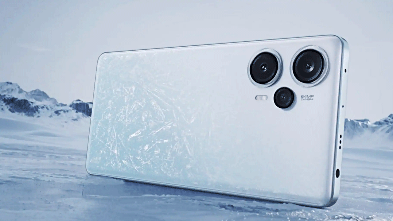 పోకో ఎఫ్‌6 స్మార్ట్ ఫోన్‌ ధర విషయానికొస్తే 8జీబీ ర్యామ్‌, 256 జీబీ స్టోరేజ్‌ ధర రూ. 25 లోపు ఉండే అవకాశం ఉన్నట్లు తెలుస్తోంది. ఇక ఇందులో టాప్‌ ఎండ్ మోడల్‌ వెర్షన్‌ ధర రూ. 30 వేలలోపు ఉండొచ్చని చెబుతున్నారు. 