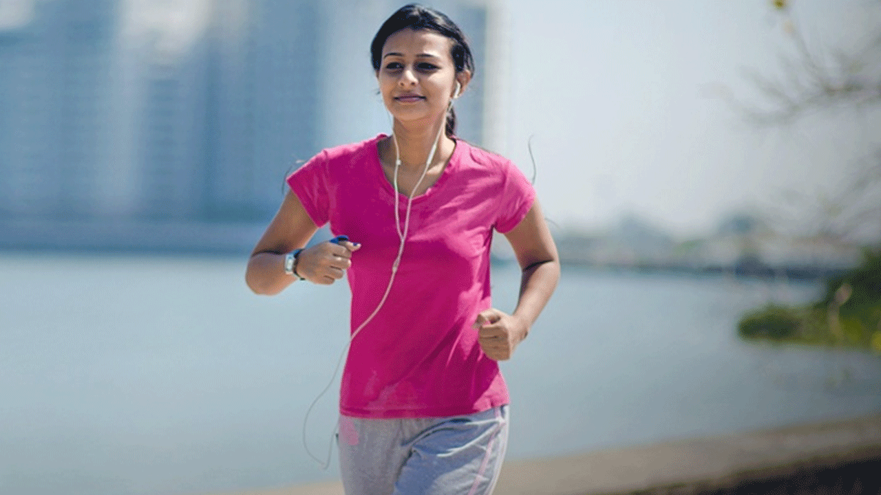 Lifestyle: వాకింగ్ ఏ సమయంలో చేయాలి.? ఎప్పుడు చేస్తే లాభం..