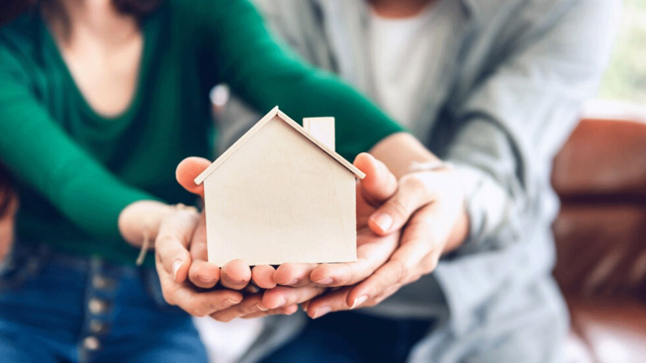 సొంతింటి కలను నిజం చేసుకోవడానికి.. జాయింట్‌ హోమ్‌లోన్‌ మంచిదా? పర్సనల్‌ లోన్‌ బెస్టా?