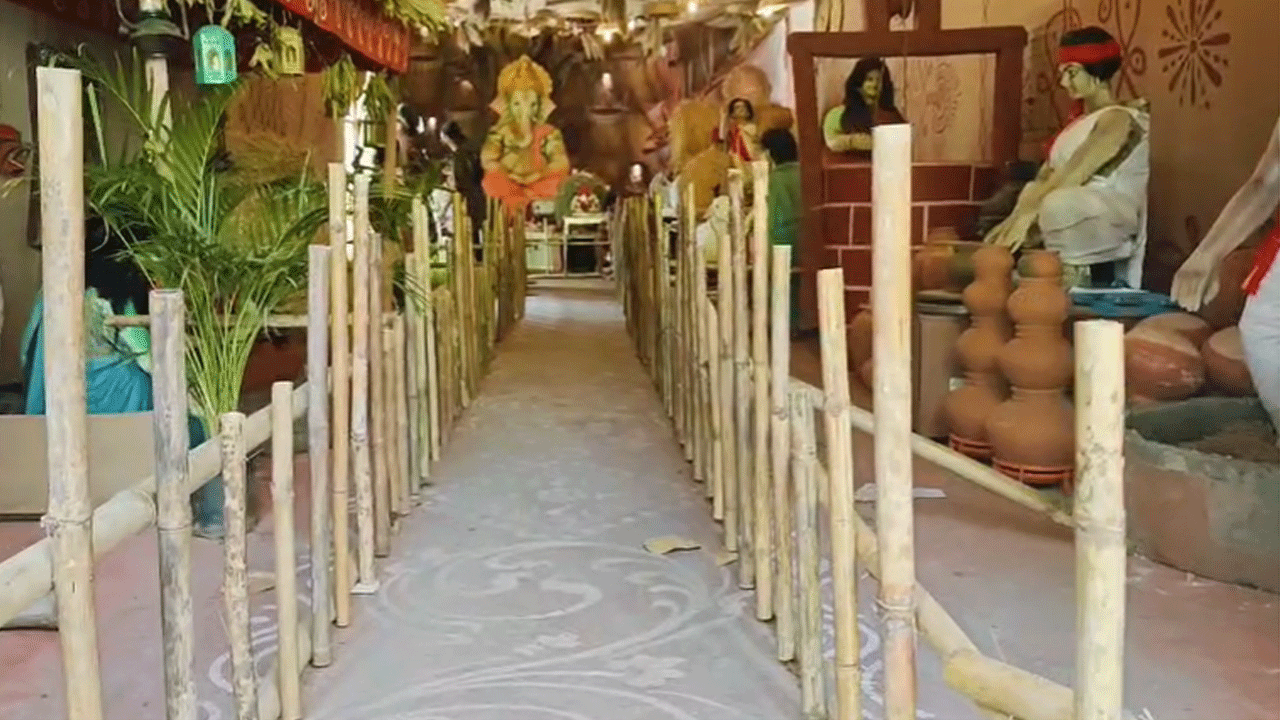 సమ్థింగ్ స్పెషల్గా.. ఓరుగల్లులో పల్లెటూరి బొజ్జ గణపయ్య మండపం సెట్టింగ్! వీడియో చూశారా.. సమ్థింగ్ స్పెషల్గా.. ఓరుగల్లులో పల్లెటూరి బొజ్జ గణపయ్య మండపం సెట్టింగ్! వీడియో చూశారా..