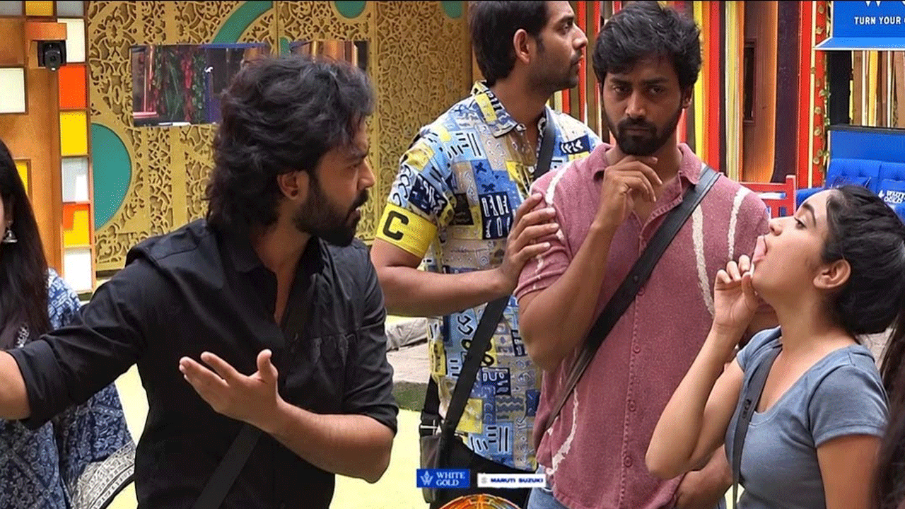 Bigg Boss Telugu 10: నేను కాళ్లు పట్టుకోమన్నానా..! షాలినీ, శివ్ మధ్య వివాదం